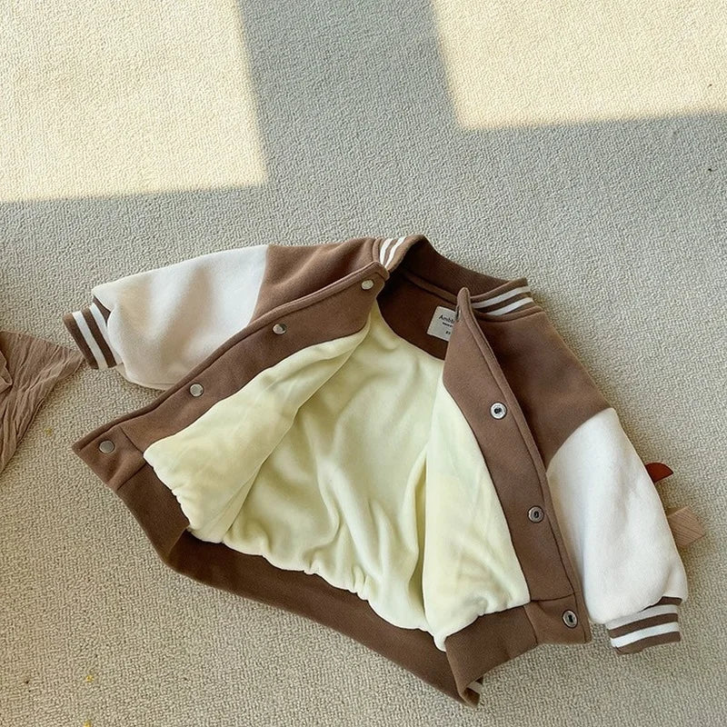 Chaqueta Universitaria con Oso para Niño