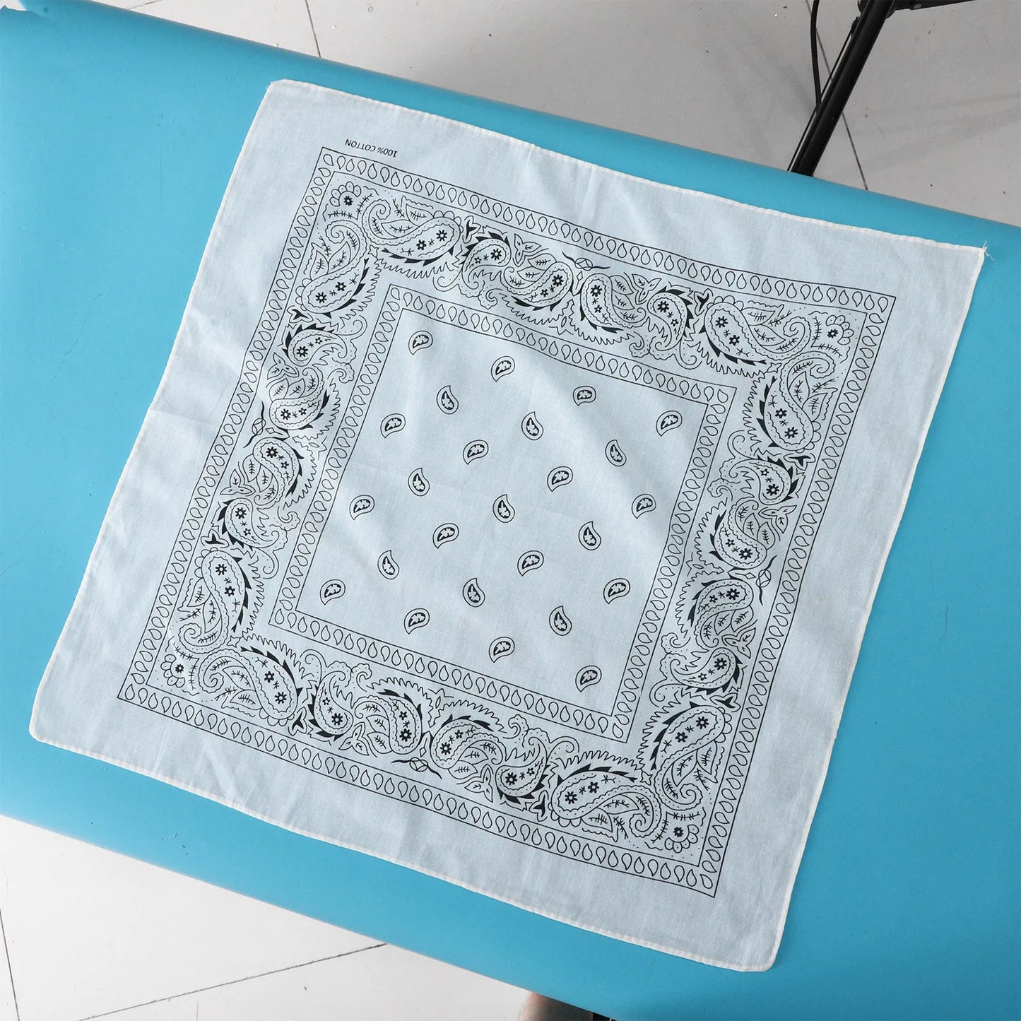 Conjunto de 2 piezas Pañuelo para la cabeza y sombrero de vaquero para niños multivariante