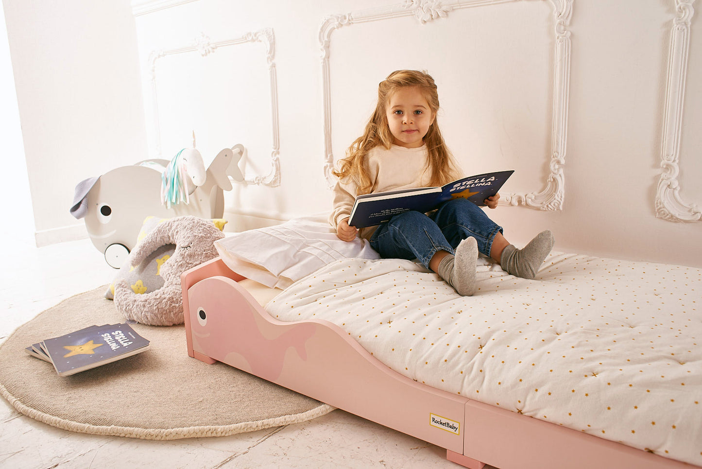 Cama Infantil Baja Montessori Ballena Rosa