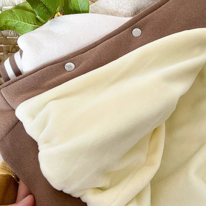 Chaqueta Universitaria con Oso para Niño