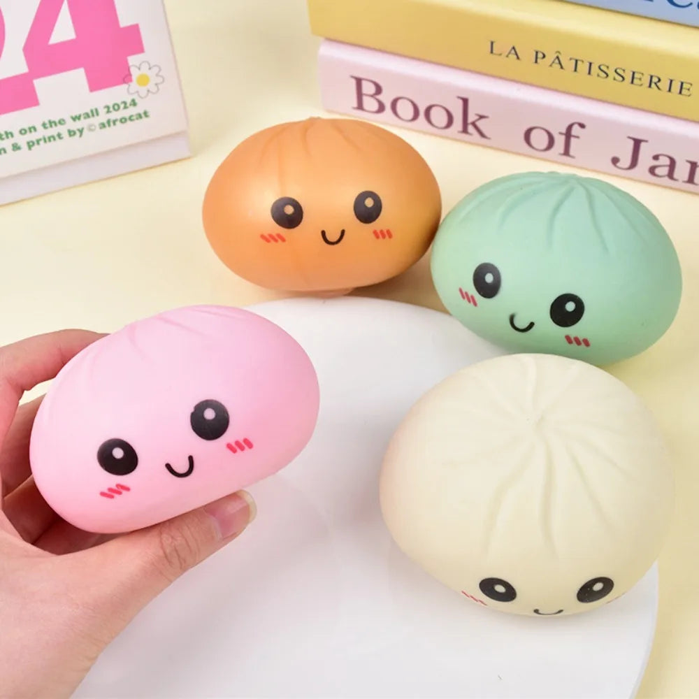 Juguete antiestrés blandito con forma de empanadilla de colores – Para mayores de 14 años
