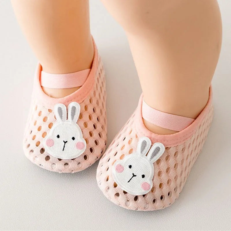 Chaussettes antidérapantes pour nouveau-né, premiers pas