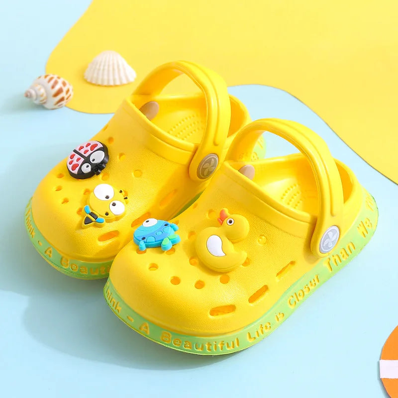 Zoccoli in gomma per bambini – Divertenti e comodi (1-6 anni)