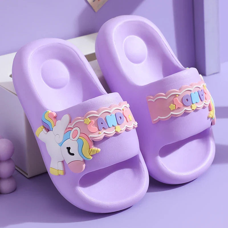Pantoufles licorne arc-en-ciel ultra douces en EVA, pour enfants de 0 à 3 ans.