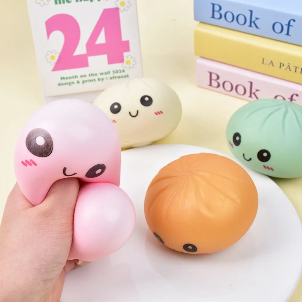 Juguete antiestrés blandito con forma de empanadilla de colores – Para mayores de 14 años