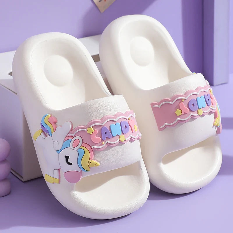 Pantoufles licorne arc-en-ciel ultra douces en EVA, pour enfants de 0 à 3 ans.