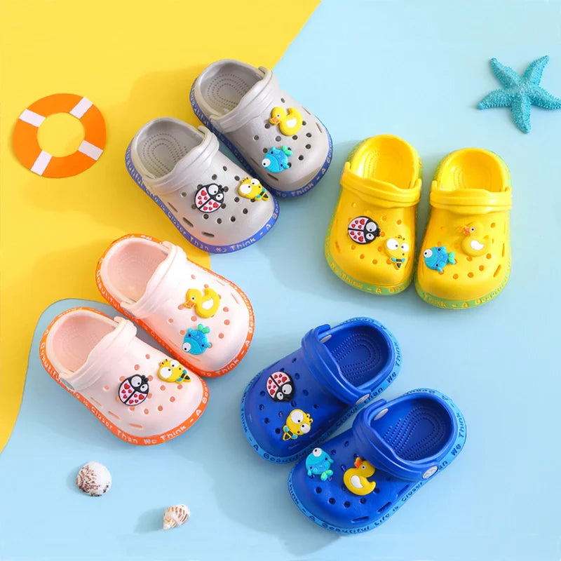 Zoccoli in gomma per bambini – Divertenti e comodi (1-6 anni)