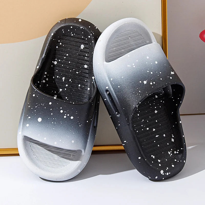 Gradient Kids Slippers – Boys & Girls (Ages 3–12)