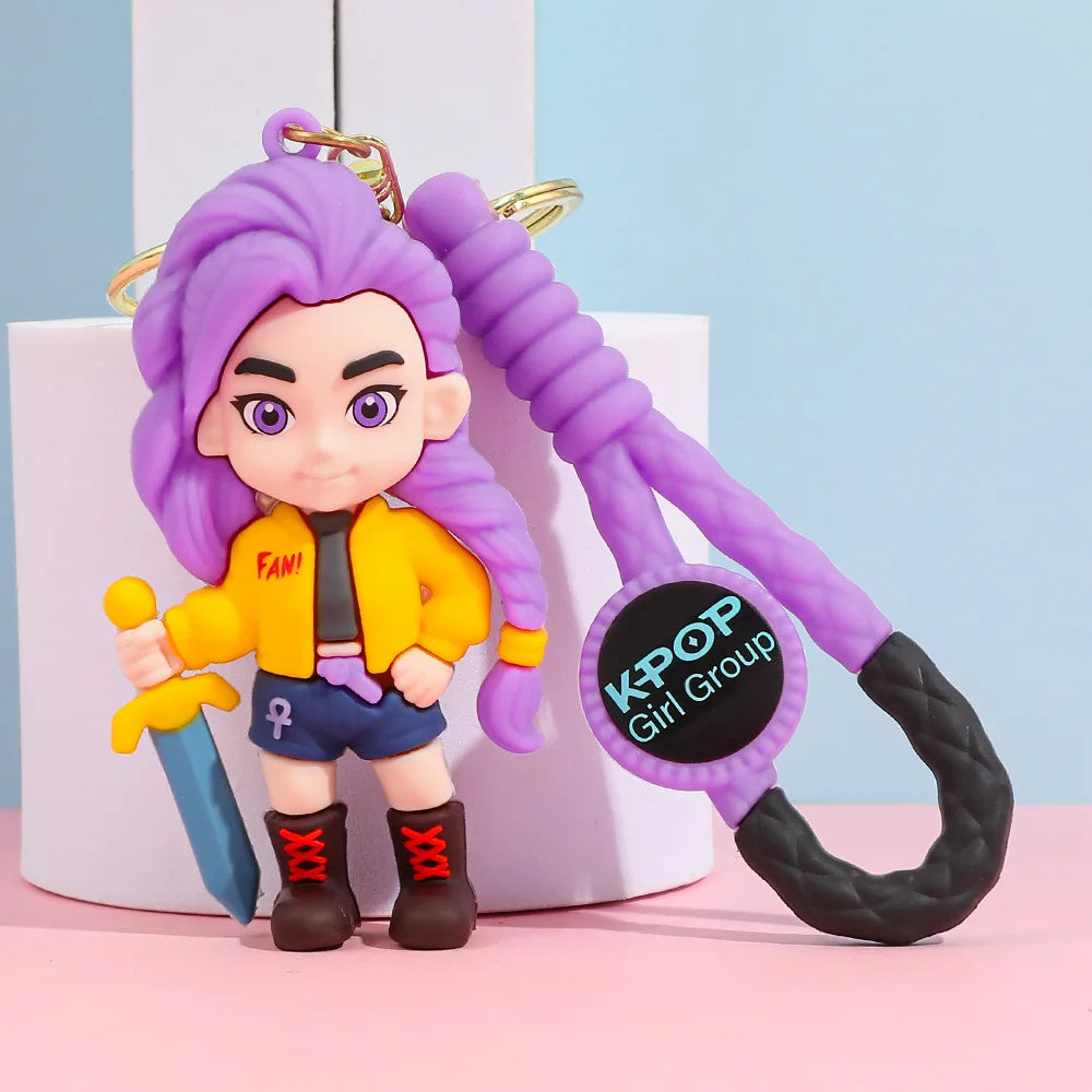 Trendi privjesak za ključeve s figurom KPop-a – kolekcionarski komad