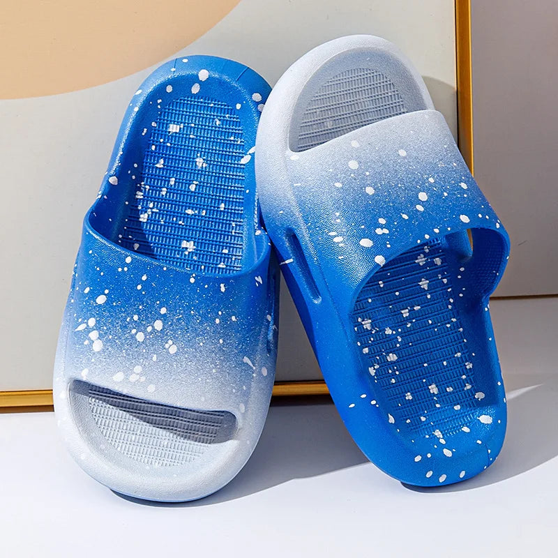 Gradient Kids Slippers – Boys & Girls (Ages 3–12)