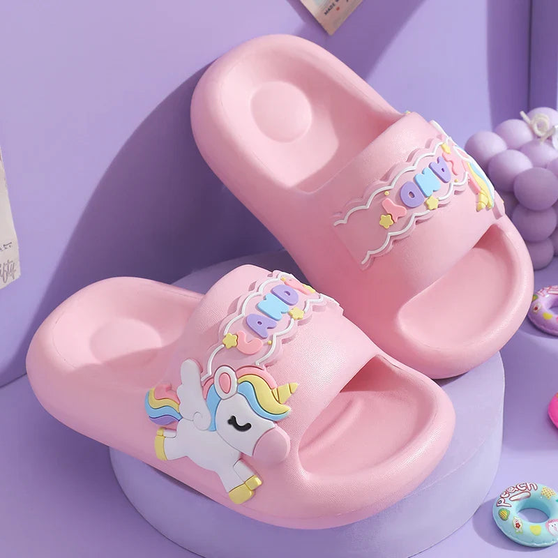 Pantoufles licorne arc-en-ciel ultra douces en EVA, pour enfants de 0 à 3 ans.