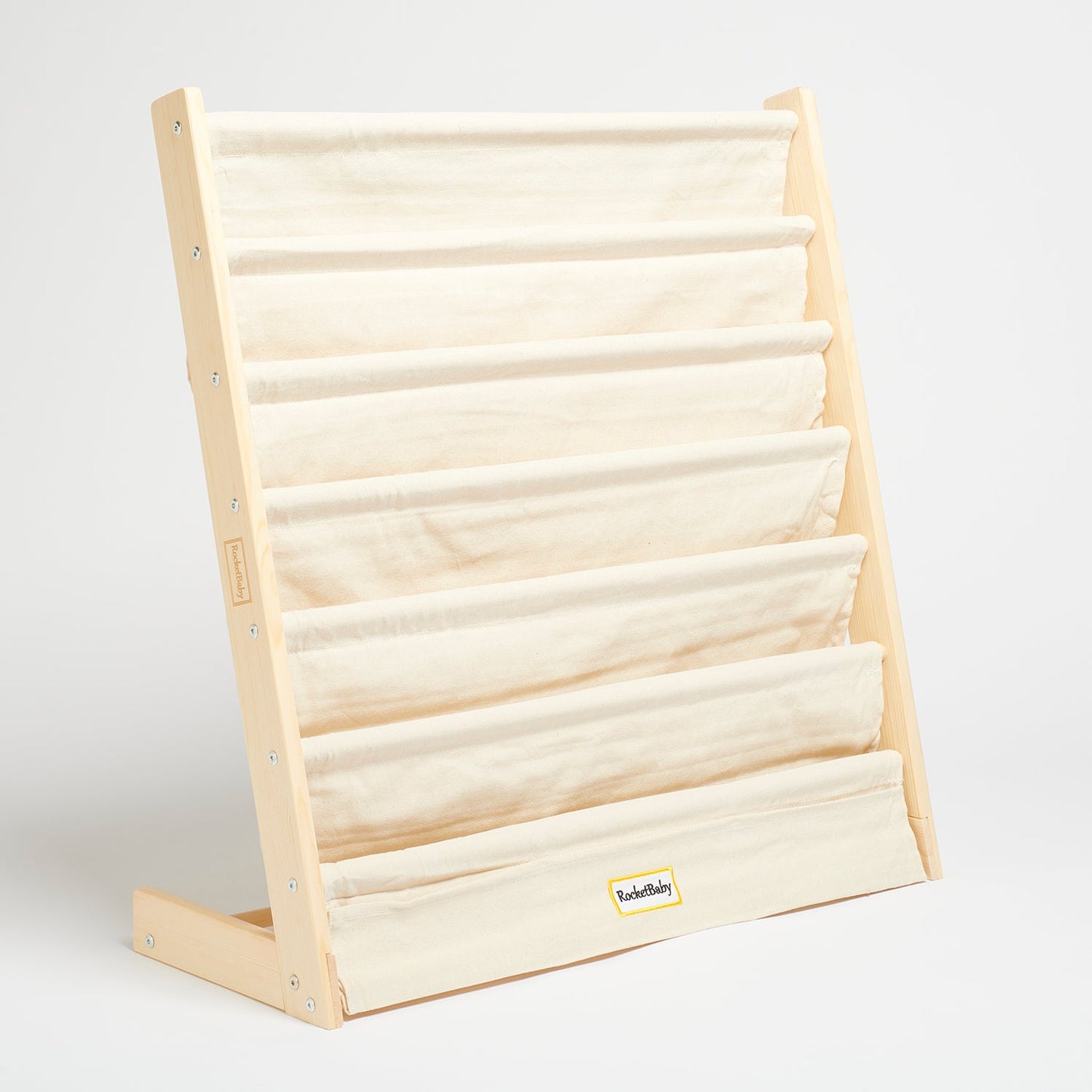 Estantería frontal inspirada en Montessori